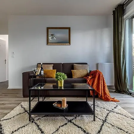 A - Moderne Pres De L'aeroport Apartment Orly