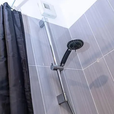 A - Moderne Pres De L'aeroport アパート オルリー